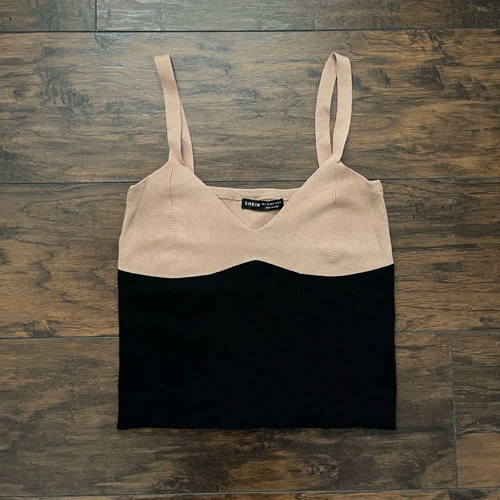 Color Block Knit Tank Top